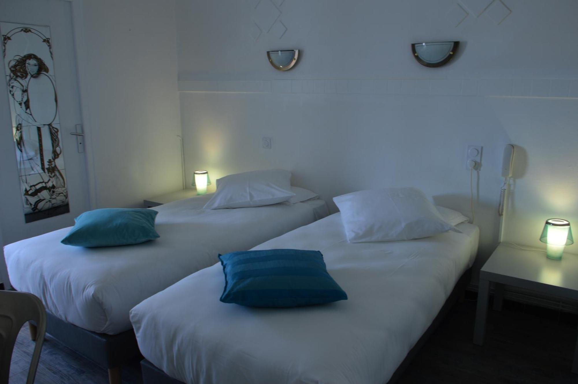 Le Castelet Hotel Saintes-Maries-de-la-Mer Bagian luar foto